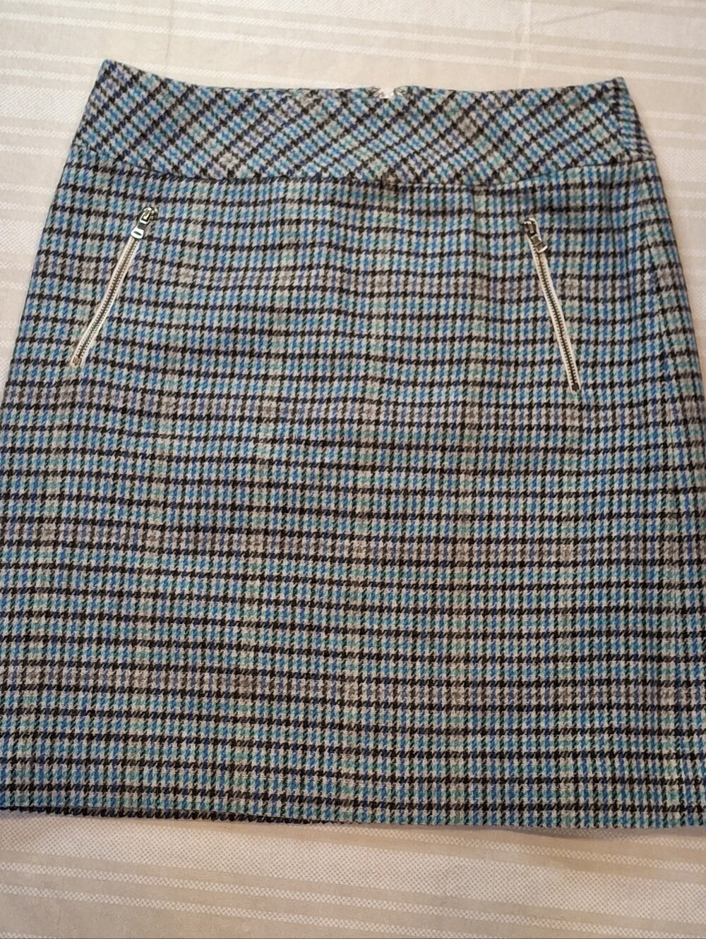 Talbots Wool Blend Lined Plaid Mini Skirt Womens Sz 2 Academia Career Preppy EUC